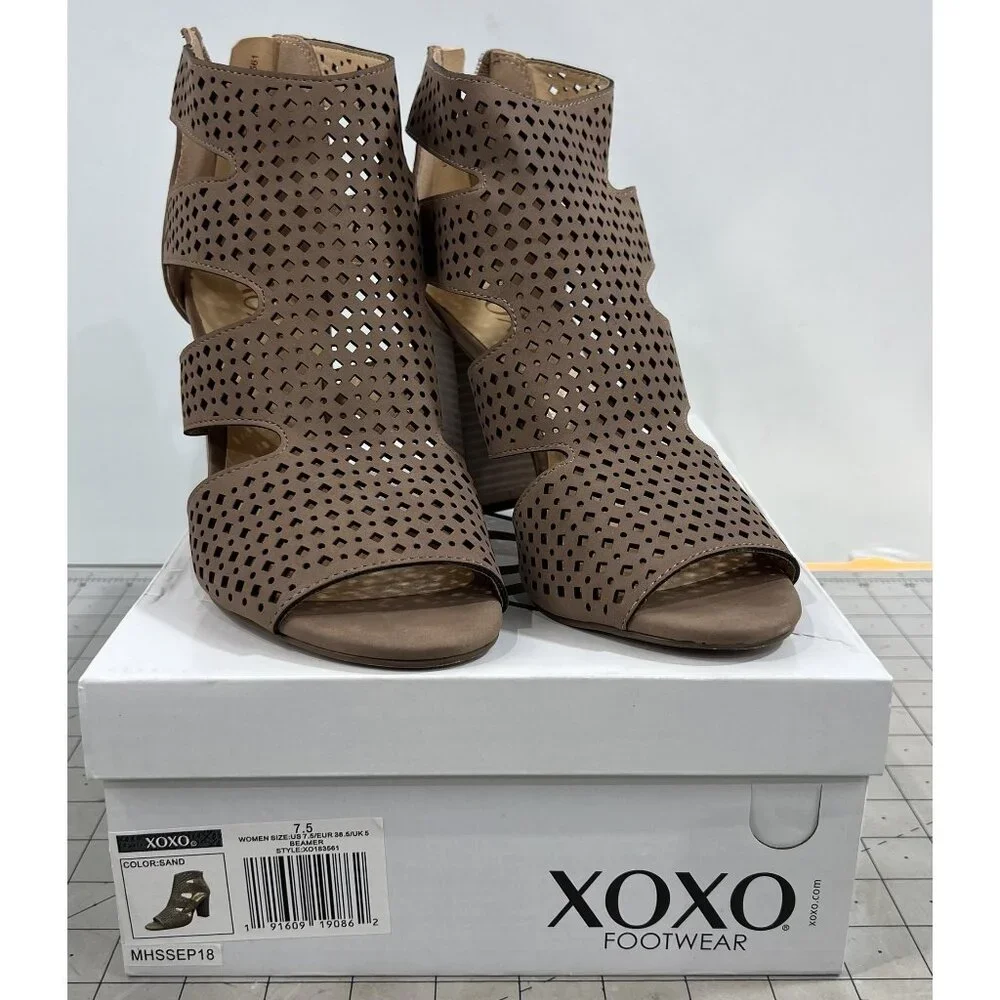 XOXO Women's Casual Boots Sand - Sand Perforated Peep-Toe Beamer Ankle Boot - Wo - Picture 1 of 9